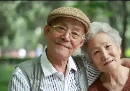 长沙外遇调查取证：离婚期间出轨犯法吗